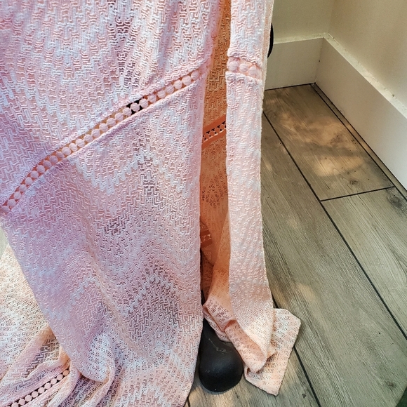 GUESS | Maxi Light  Salmon Backless Side Slit Macramè Janet Dress (Size L) - Picture 8 of 16